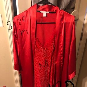 Victoria Secret Baby Doll with ROBE